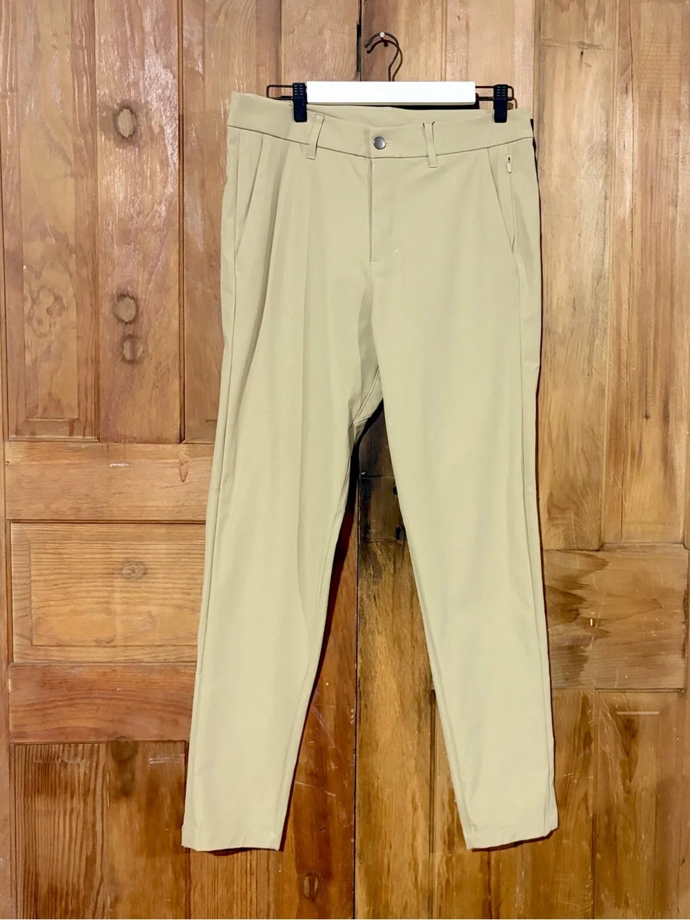 Lululemon – Commission Pant Slim Warpstreme 34” – Tofino Sand – Sz. 31